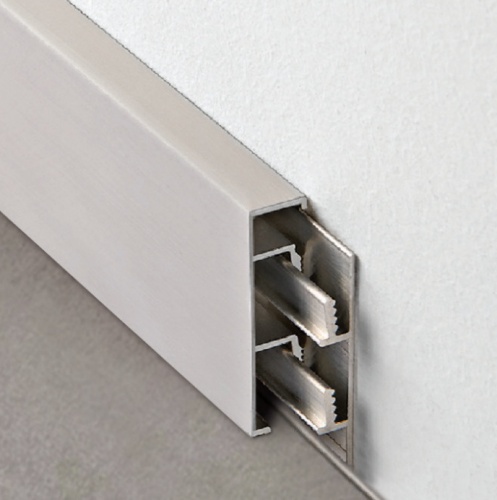 Фото Плинтус с кабель-каналом PROSKIRTING LIST PKLTBS серебро 40 мм Progress Profiles